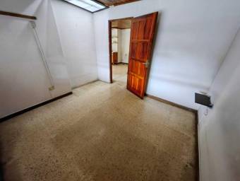 Casa en Venta en Desamparados, San José. RAH 23-2457