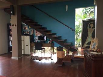 Casa en Venta en San Antonio de Belén, Heredia MLS #21-1989 CL