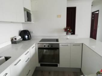 Apartamento en Alquiler en Santa Ana, San José. RAH 23-2554