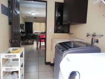 MLS-23-763 VENTA APARTAMENTO TIBAS SAN JOSE