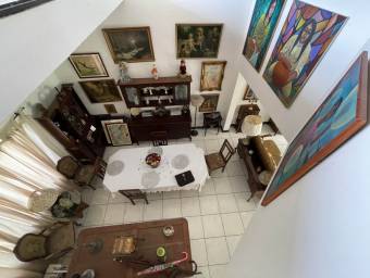 Casa en Venta en Escazú, San José. RAH 22-2638
