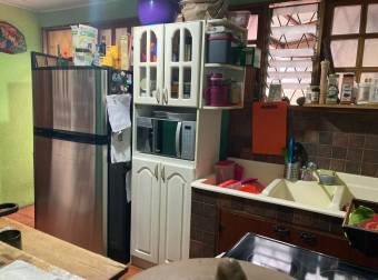 Venta de casa y negocio, se pueden vender juntos o separados 