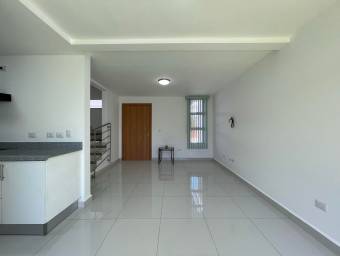 Casa en Venta en San Pablo, Heredia. RAH 23-397