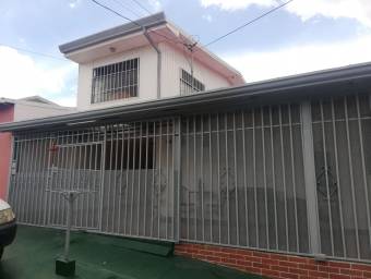 Casa en Venta en Desamparados, San José. RAH 23-1653