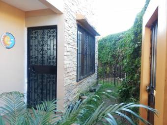 Casa en Venta en Pavas, San José. RAH 23-1350