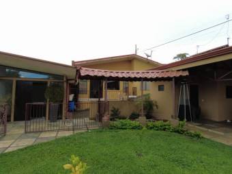 MLS-23-133 VENTA PROPIEDAD CON 2 CASAS PARAISO CARTAGO 