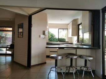 Casa en Venta en La Garita, Alajuela. RAH 23-2682