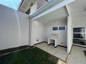 Casa en Venta en Rio Segundo, Alajuela MLS #23-368 CL