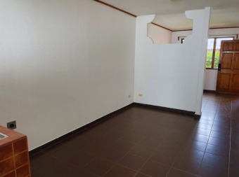 Propiedad con dos apartamentos en venta