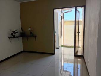 MLS-24-1360 VENTA CASA NUEVA GRECIA ALAJUELA