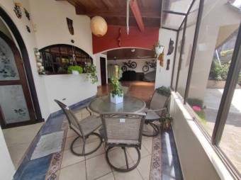 MLS-24-1308 VENTA CASA SAN ISIDRO VASQUEZ CORONADO 