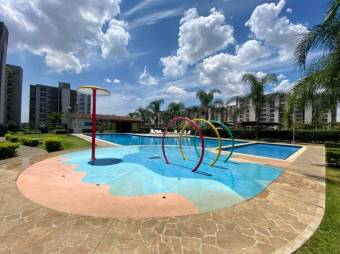 Se vende moderno y espacioso apartamento en condominio de San Rafael en Alajuela 24-1397