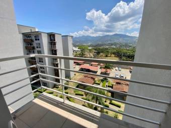 Se vende moderno y espacioso apartamento en condominio de San Rafael en Alajuela 24-1397