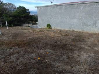 Se vende lote de 553m2 en San Antonio de Escazú 24-1299