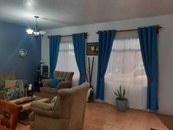 Venta de Casa en Santa Bárbara, Heredia. MLS 24-1205