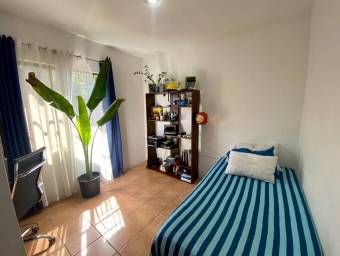 Venta de Casa en Desamparados, San José. RAH 24-1214