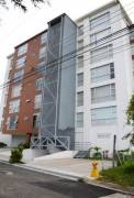 Se vende moderno y espacioso apartamento en Uruca de San José 24-1130