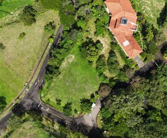 Lot for sale in Hacienda Los Bambúes condominium in Brasil de Mora, Ciudad Colón.