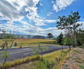 Lot for sale in Hacienda Los Bambúes condominium in Brasil de Mora, Ciudad Colón.