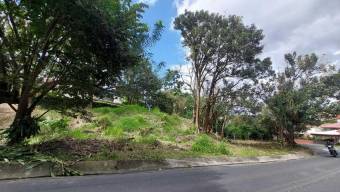 Se vende lote con uso de suelo mixto en San Rafael Escazú 25-913 Se vende lote con uso de suelo mixto en San Rafael Escazú 25-913