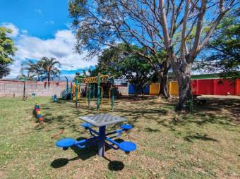 Se vende lote plano de 381m2 en San Francisco Heredia 25-1314 Se vende lote plano de 381m2 en San Francisco Heredia 25-1314