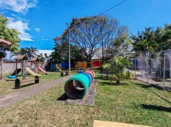 Se vende lote plano de 381m2 en San Francisco Heredia 25-1314 Se vende lote plano de 381m2 en San Francisco Heredia 25-1314