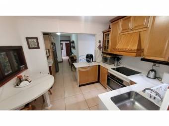 Se Vende Casa en Residencial, Altamonte, Curridabat.