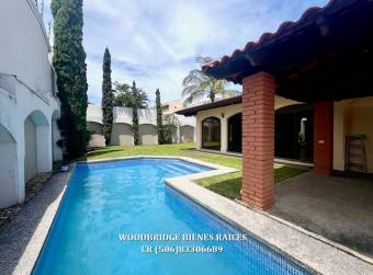 Escazu luxury home with pool rent $5.000 or sale $1.260.000