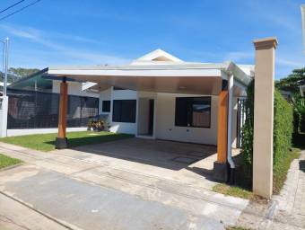 MLS-25-1205 VENTA CASA NUEVA GARABITO JACO 