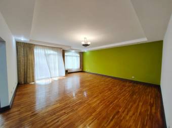 Se vende amplia quinta con piscina en Concepcion de Atenas 24-963