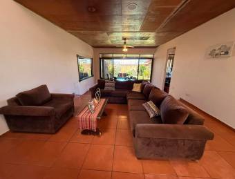 SE VENDE CASA EN SAN PEDRO CORONADO