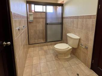 Casa de dos niveles en condominio con amenidades en Brasil de Mora #26-1021 GS Casa de dos niveles en condominio con amenidades en Brasil de Mora #26-1021 GS