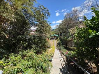 Se alquila pent-house en Escazú Centro 26-1681 Se alquila pent-house en Escazú Centro 26-1681