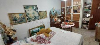 Se vende casa en Desamparados San José 26-1697