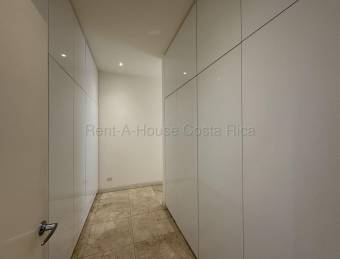 Renting House in Pozos #26-1654