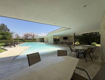 Casa moderna de lujo diseñada por arquitecto en Santa Ana Lindora #26-1654 GS