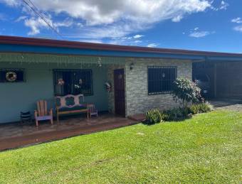 Casa en venta con amplio terreno y entorno natural en Grecia, ideal para disfrutar tranquilidad y es Casa en venta con amplio terreno y entorno natural en Grecia, ideal para disfrutar tranquilidad y es