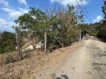 Lote con vista panorámica ideal para desarrollo residencial o inversión inteligente #26-1651 GS