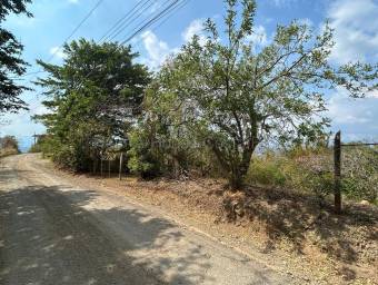 Lote con vista panorámica ideal para desarrollo residencial o inversión inteligente #26-1651 GS