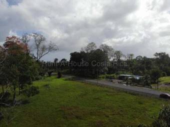 Se vende finca cerca de la playa en Matama Limón 26-1671 Se vende finca cerca de la playa en Matama Limón 26-1671