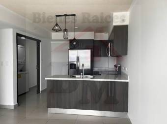 Se Alquila Apartamento con Línea Blanca en Condominio en Heredia !!!