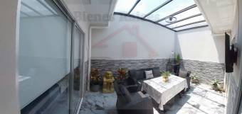 Se Alquila Casa 100% Amueblada en Condominio en Ciruelas de Alajuela