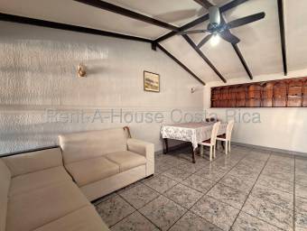 Se vende casa en Desamparados San José 26-1433