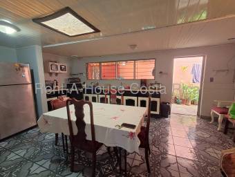 Se vende casa en Desamparados San José 26-1433