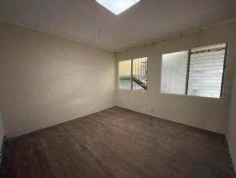 Se vende casa en Montes de Oca San José 22-2639