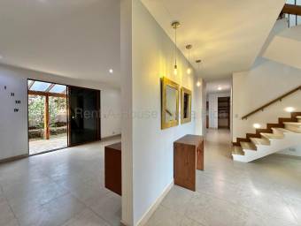 House for sale in Ulloa #26-1652