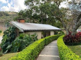 Se alquila apartamento en Santa Ana San José 26-1663