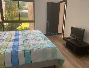 Se alquila apartamento en Santa Ana San José 26-1663
