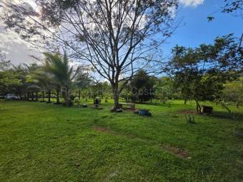 Venta de Casa2 Apartamentos en Sarapiquí-La Virgen, Heredia. RAH 26-1674