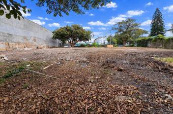 Se vende lote en Escazú San José 26-1100